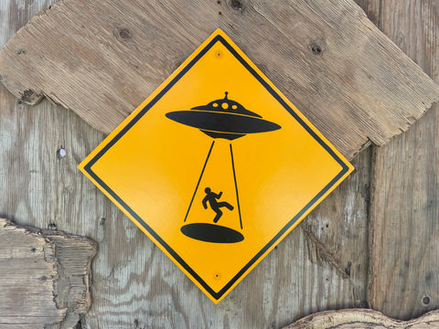 UFO Tractor Beam Sign | Handmade | Alien Abduction Warning Sign | Retro Flying Saucer | Space Theme Decor | Sci-fi | Science Fiction