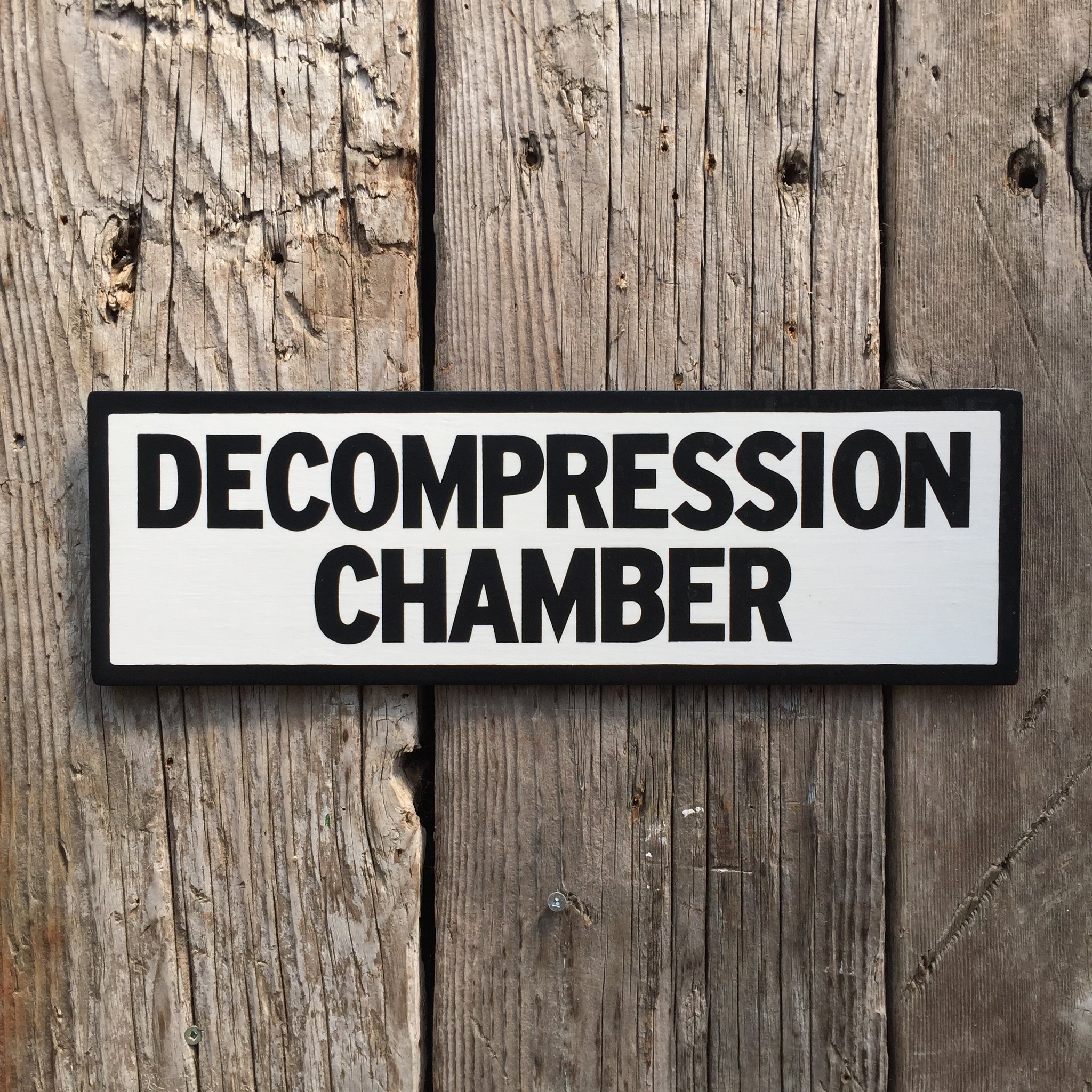 Decompression Chamber Sign | Handmade Pop Culture | Gift for Scuba diver | Diving Themed decor | Funny Door Sign For Diver | Dive art decor