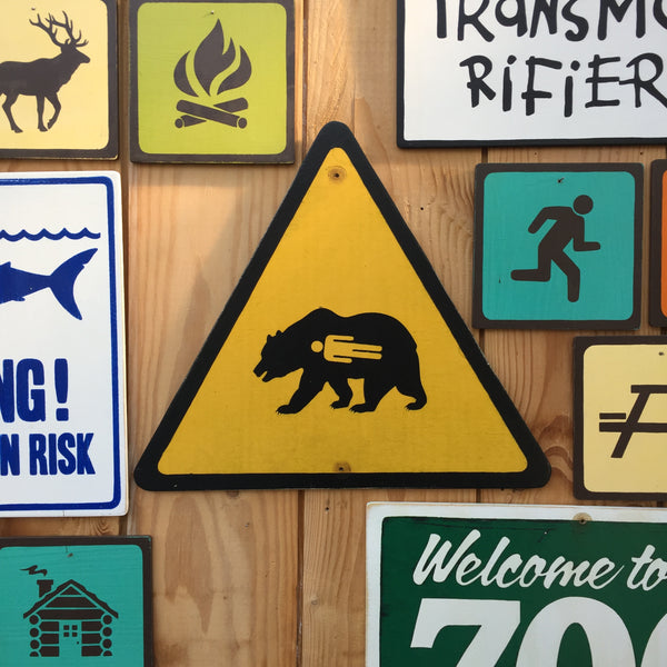 Grizzly Bear Warning Sign | Handmade Vintage | Funny Bear Attack Sign | National Park | State Park | Provincial Park | Outdoors | Animal